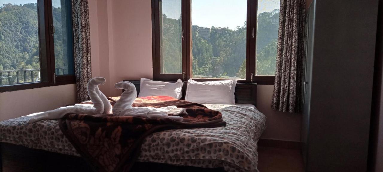 Thakur Homes- Couple And Family Friendly Homestay 심라 외부 사진