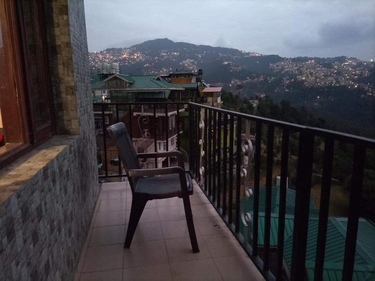 Thakur Homes- Couple And Family Friendly Homestay 심라 외부 사진