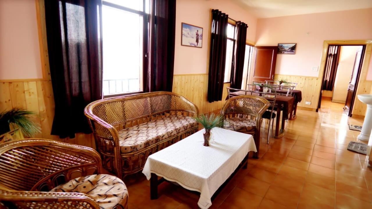 Thakur Homes- Couple And Family Friendly Homestay 심라 외부 사진