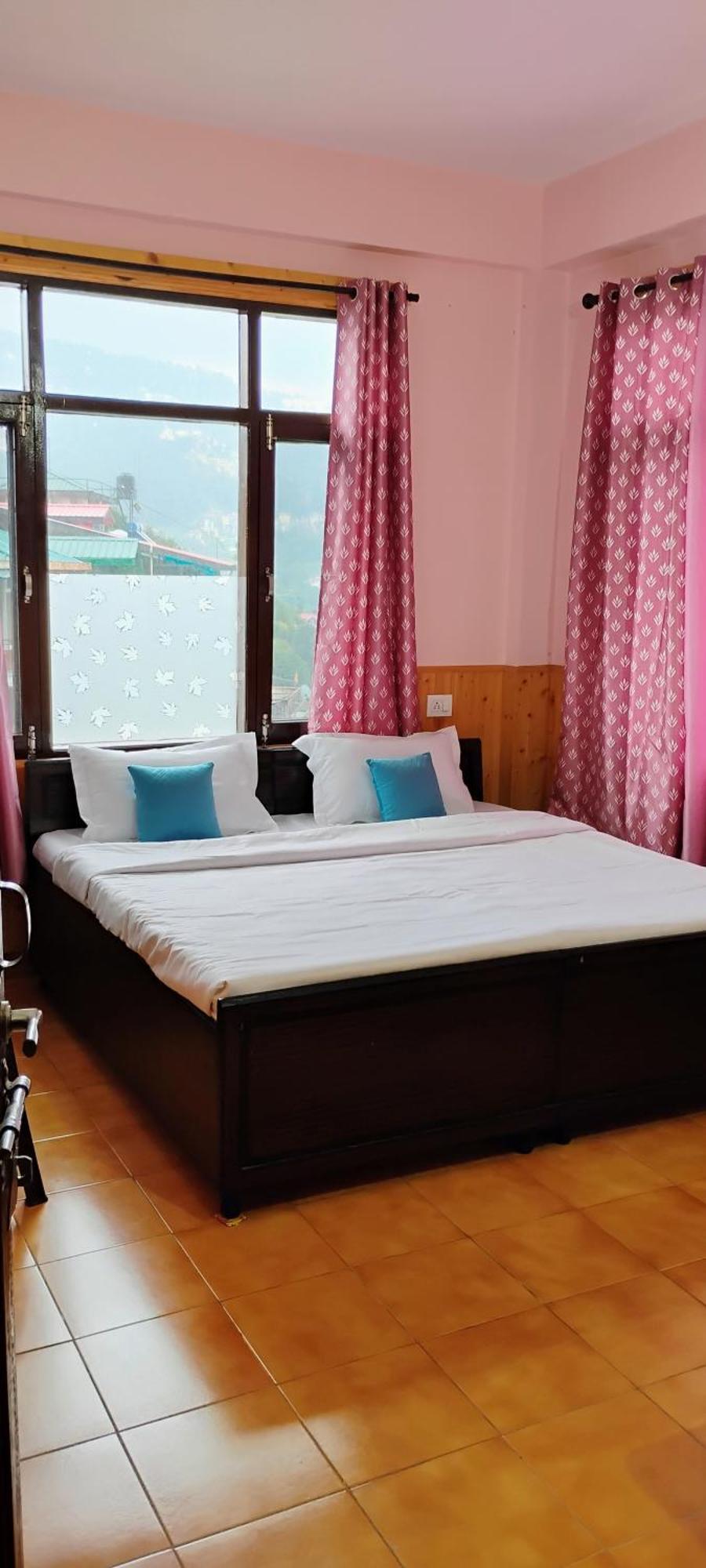 Thakur Homes- Couple And Family Friendly Homestay 심라 객실 사진